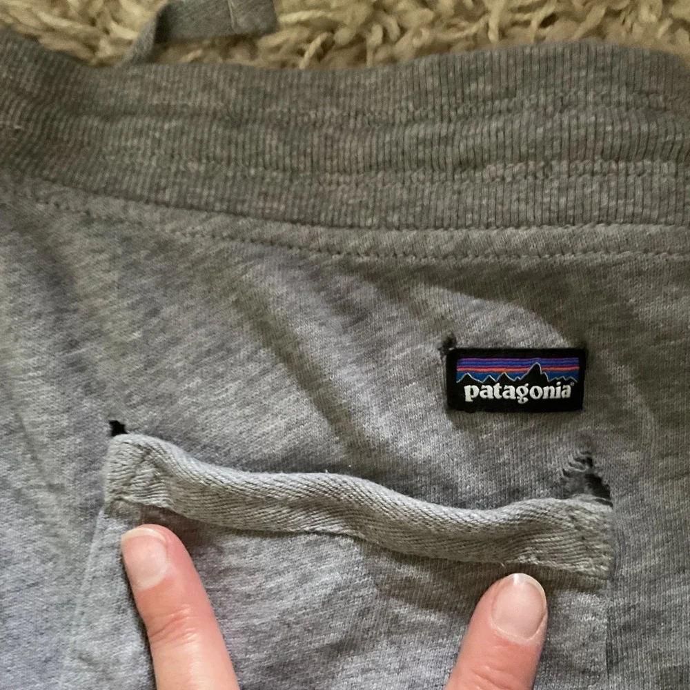 Patagonia Organic Cotton Sweatpants Mens XS Gray Drawstring Joggers Loungewear - Picture 10 of 13